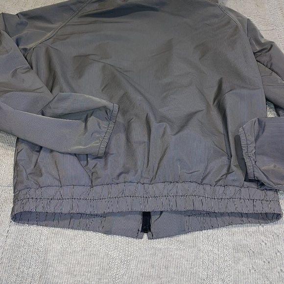 Color Siete size M zip jacket w hood - Picture 6 of 7